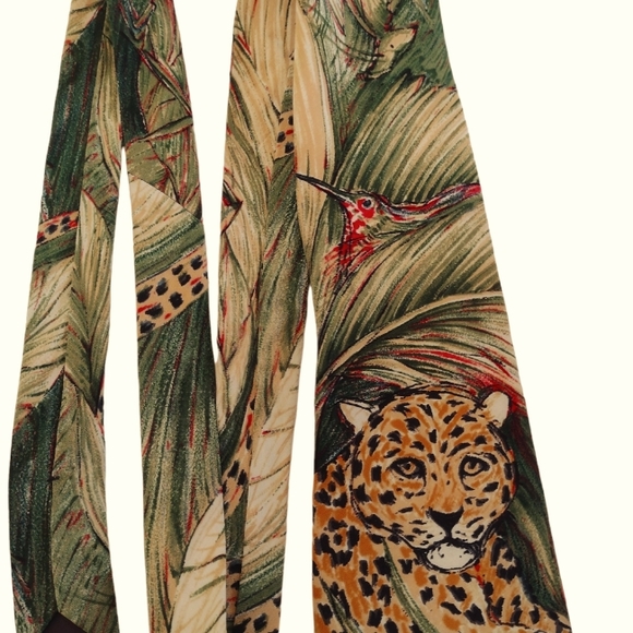 Tie. World Wildlife Fund Jaguar. Preloved. 100% silk made in USA - Picture 7 of 7
